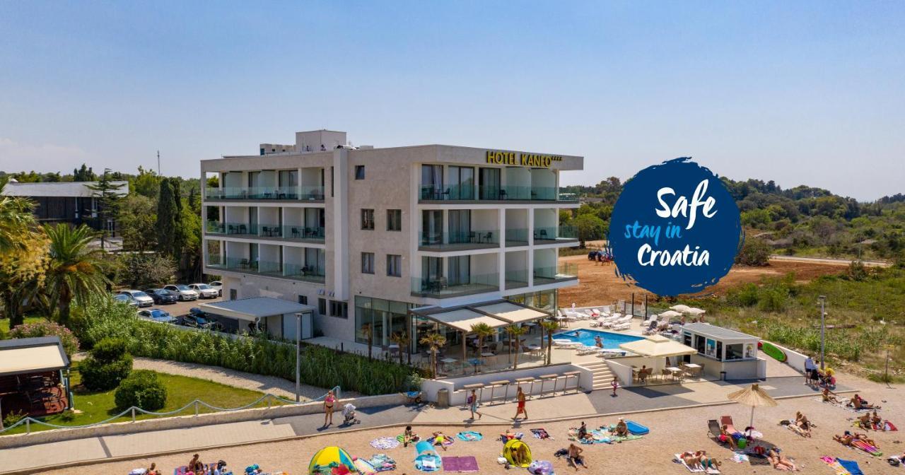 Kaneo Beach Hotel Novalja Dış mekan fotoğraf