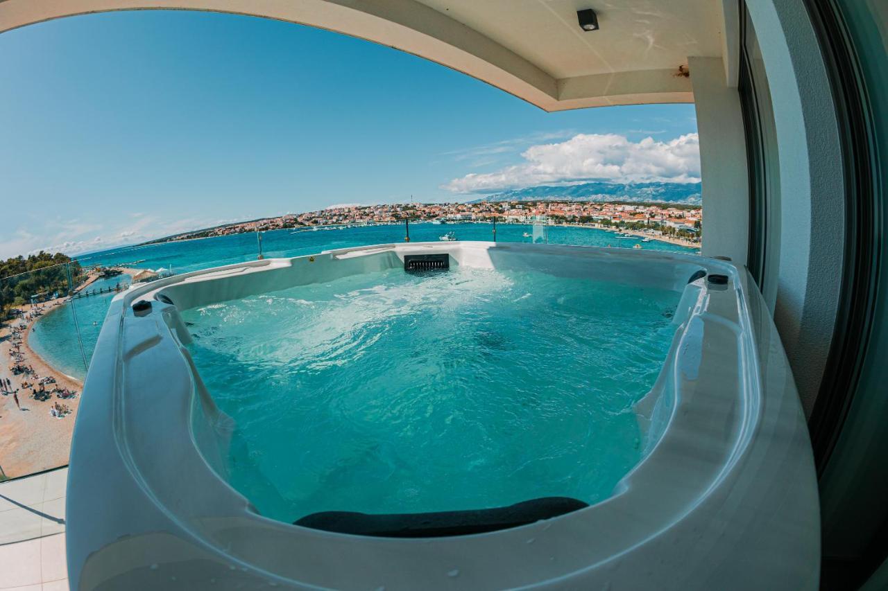 Kaneo Beach Hotel Novalja Dış mekan fotoğraf