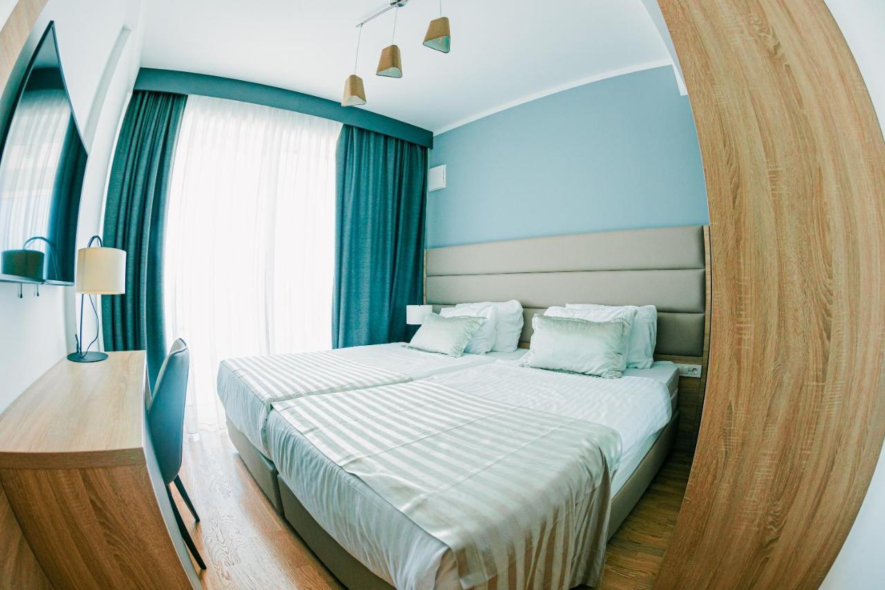 Kaneo Beach Hotel Novalja Dış mekan fotoğraf
