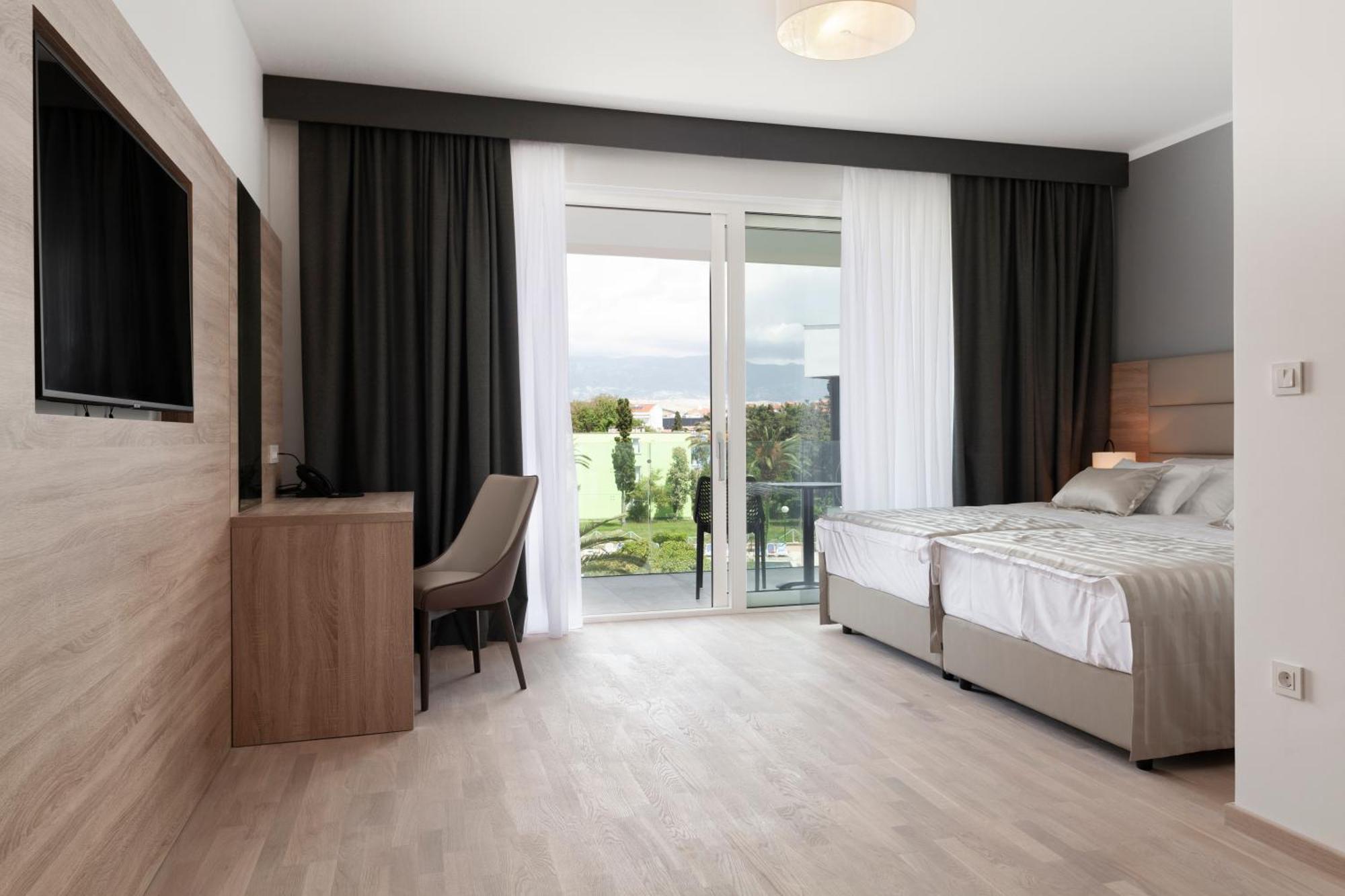 Kaneo Beach Hotel Novalja Dış mekan fotoğraf
